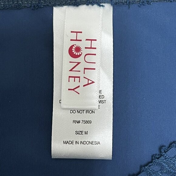 NWT Hula Honey Bikini Bottoms Juniors' Medium Blue Crochet Side Tab Swim Bottoms - Picture 9 of 11